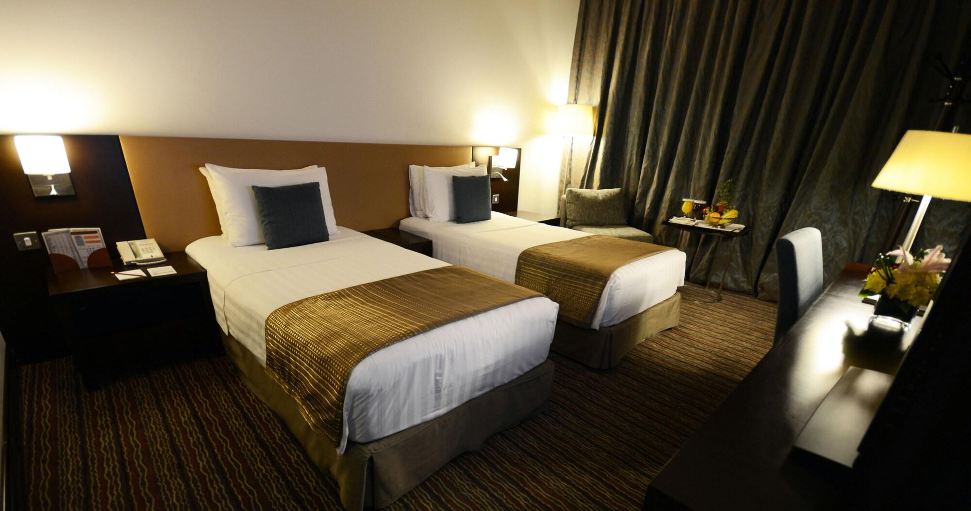 Safir Hotel Doha Eksteriør bilde