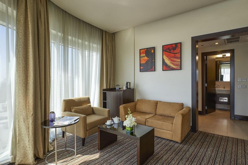Safir Hotel Doha Eksteriør bilde