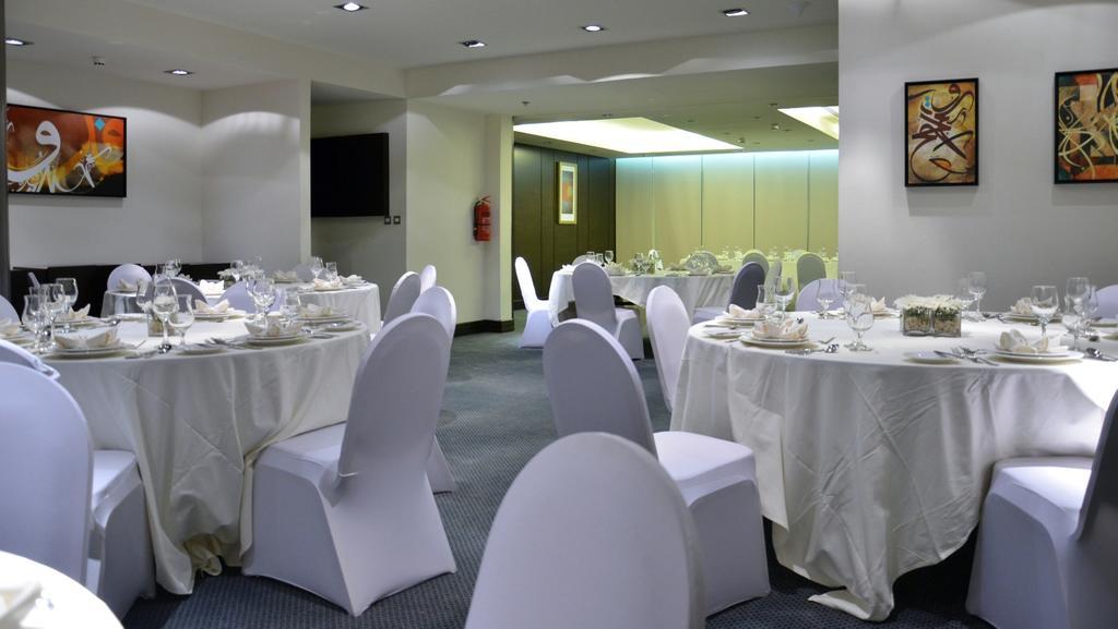 Safir Hotel Doha Eksteriør bilde