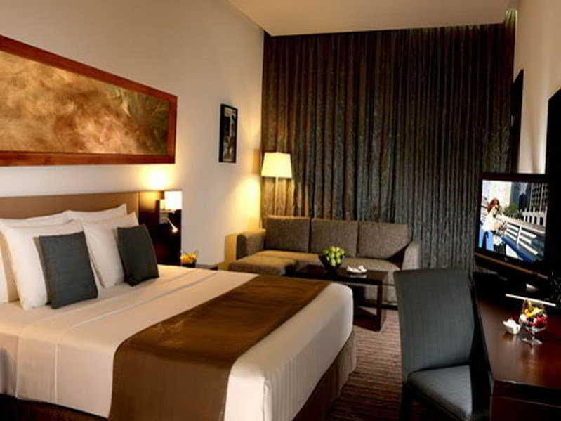 Safir Hotel Doha Eksteriør bilde